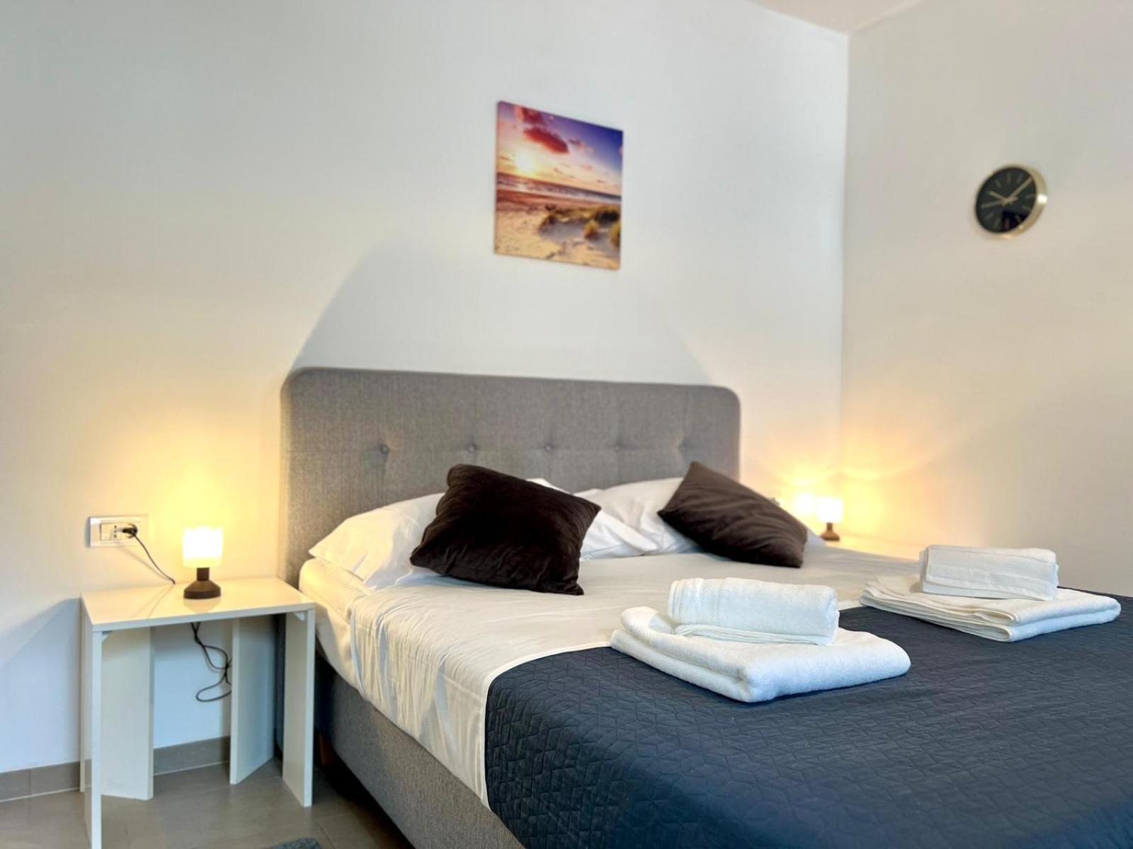 Ferienwohnung Azzurro Mare Pula Exterior foto