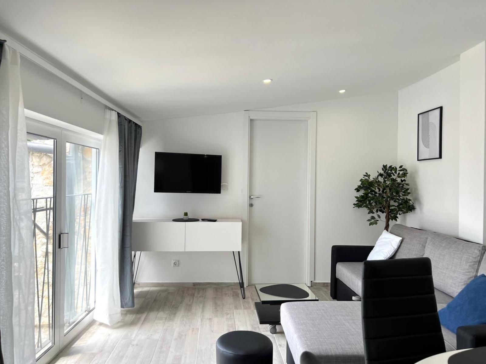Ferienwohnung Azzurro Mare Pula Exterior foto