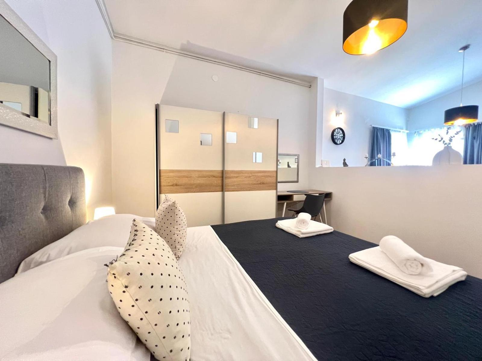 Ferienwohnung Azzurro Mare Pula Exterior foto