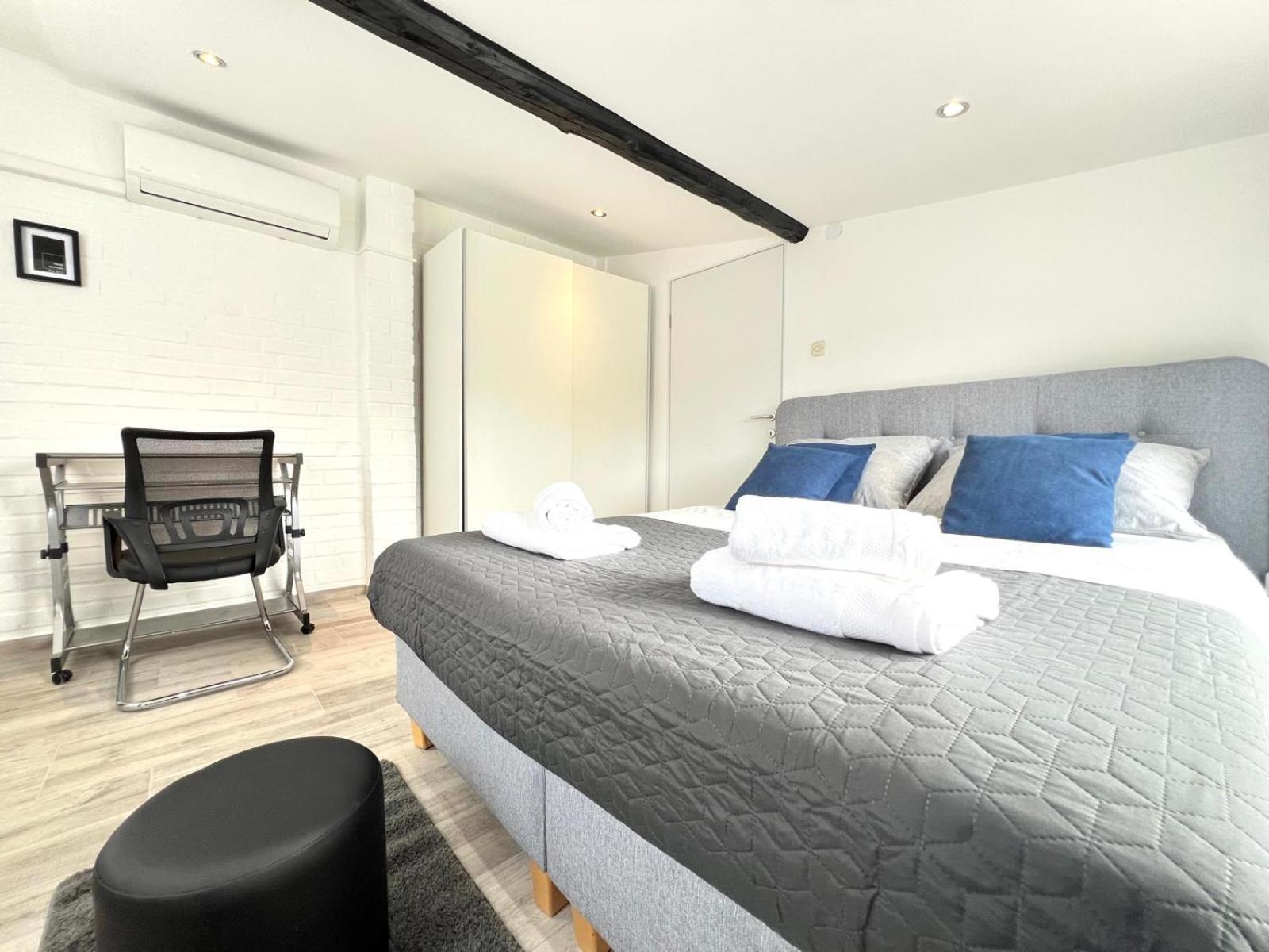 Ferienwohnung Azzurro Mare Pula Exterior foto
